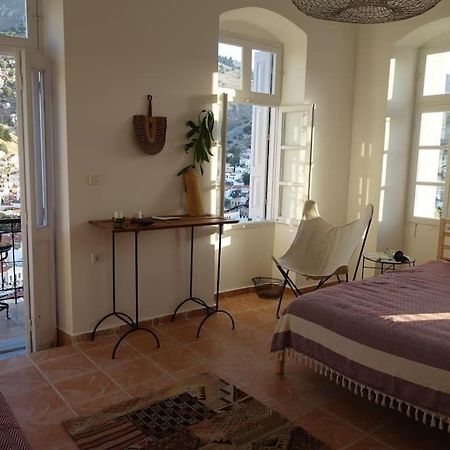 Maison Avec Terrasses Et Vues Simi Dış mekan fotoğraf
