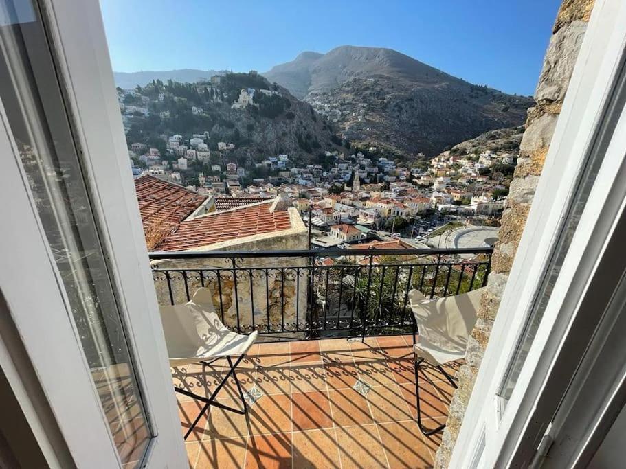 Maison Avec Terrasses Et Vues Simi Dış mekan fotoğraf