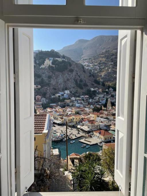 Maison Avec Terrasses Et Vues Simi Dış mekan fotoğraf